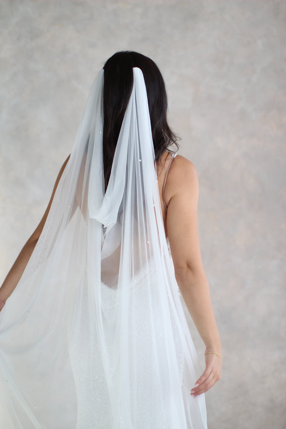Pearl Draped Veil