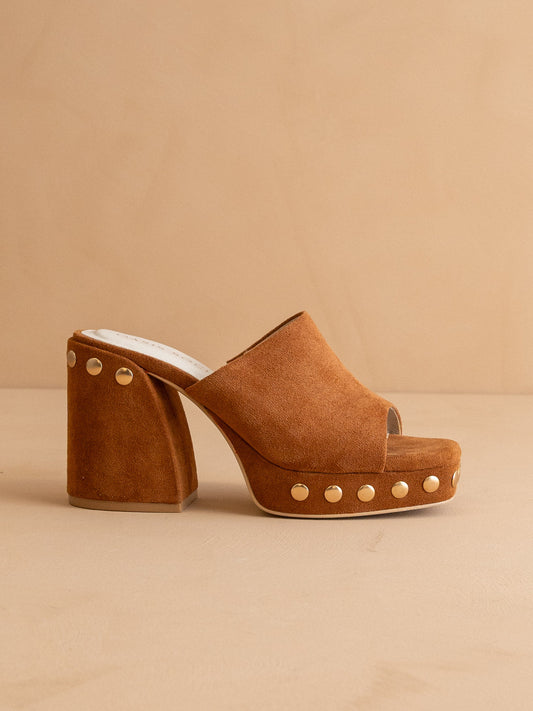 The Leona | Caramel Studded Platform Heel