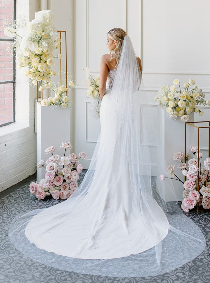 Extra Wide Pearl Veil