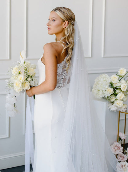 Extra Wide Pearl Veil