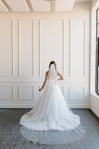 Airy Tulle Veil