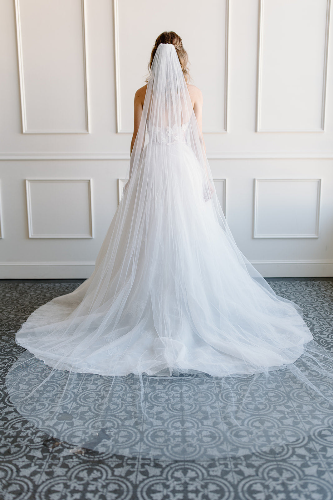 Airy Tulle Veil
