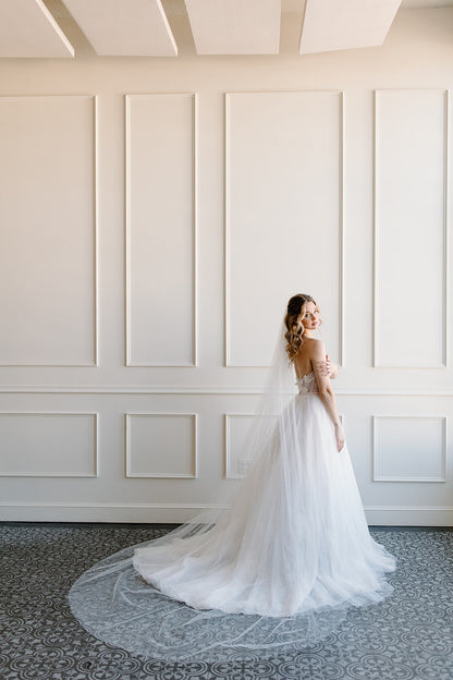Airy Tulle Veil