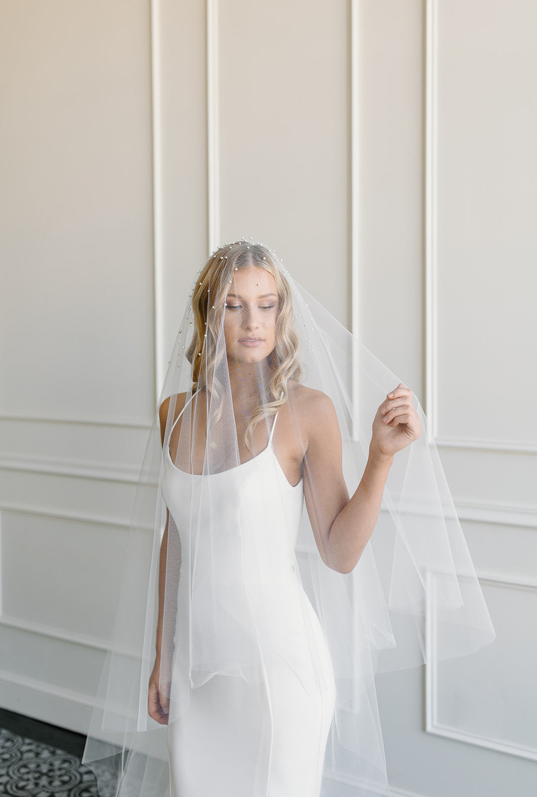 Waterfall Pearl or Rhinestoned Drop Veil