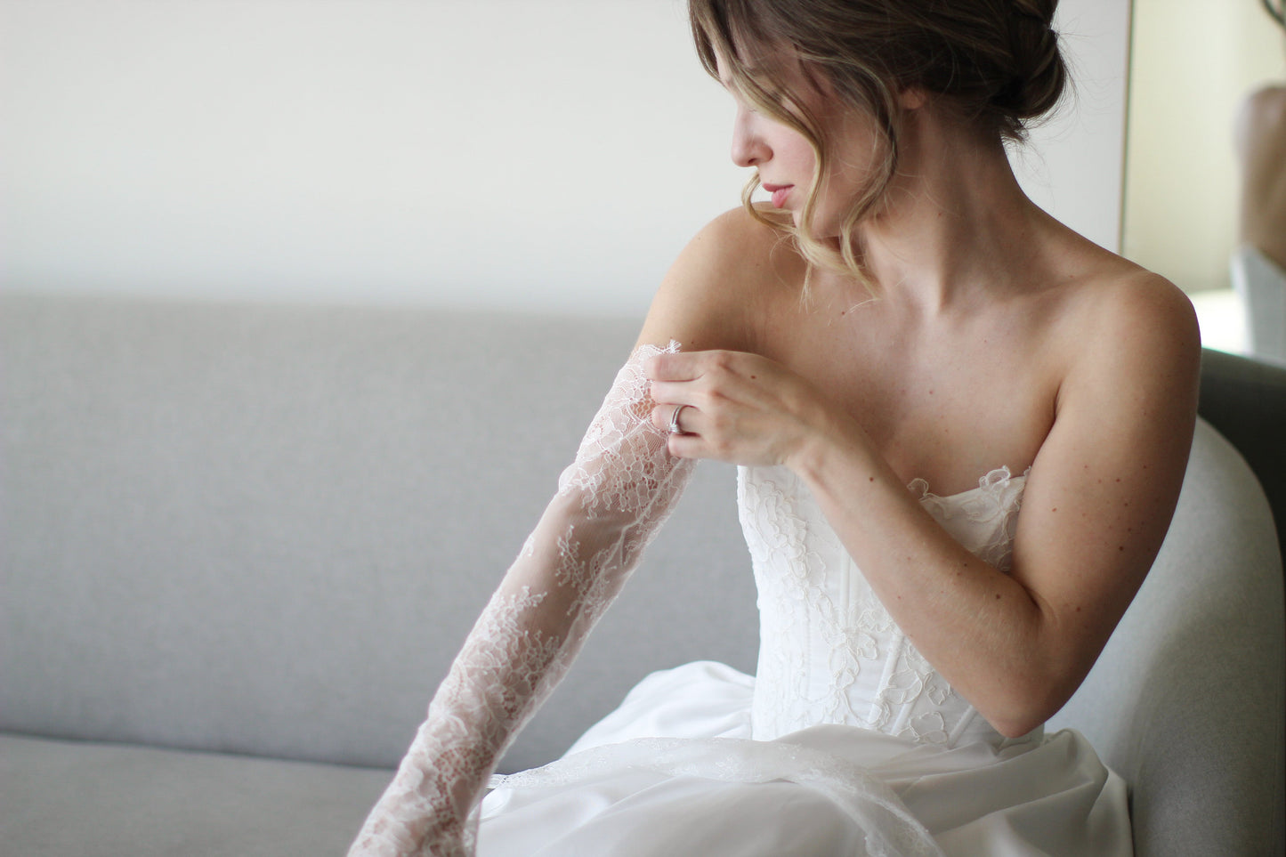 Delicate Vintage Lace Sleeves