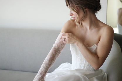 Delicate Vintage Lace Sleeves