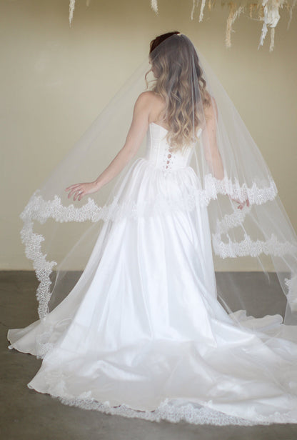 Lace Drop Veil
