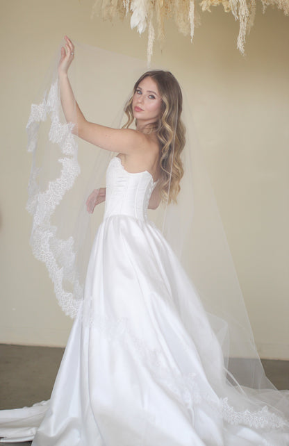 Lace Drop Veil