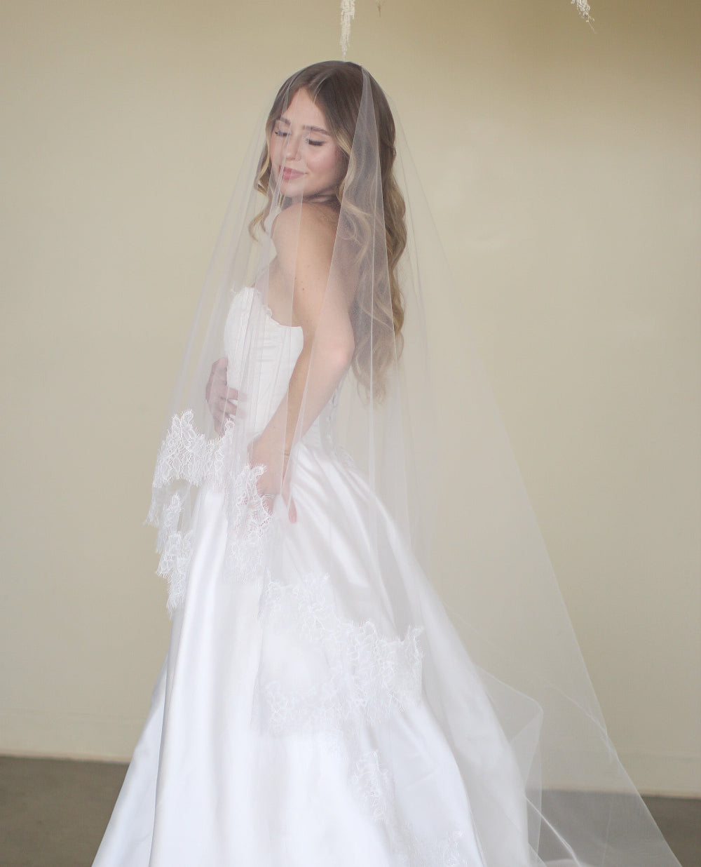 Lace Drop Veil