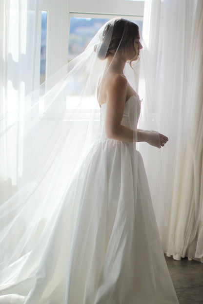 Long Blusher Airy Tulle Drop Veil
