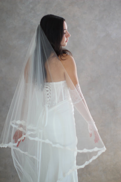 Hailey Lace Drop Veil