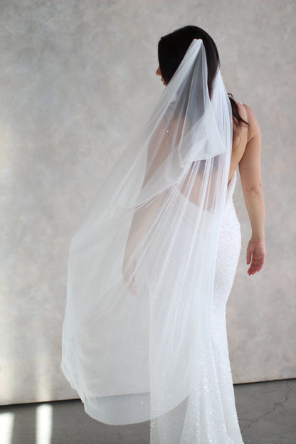 Pearl Draped Veil