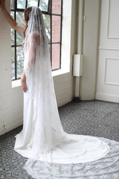 Full Lace Mantilla Veil