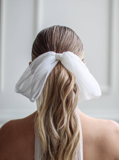 Floppy Pleated Bridal Bow