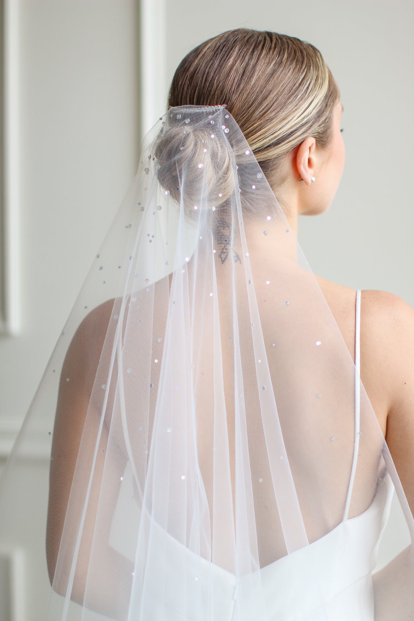 Waterfall Pearl or Rhinestoned Drop Veil